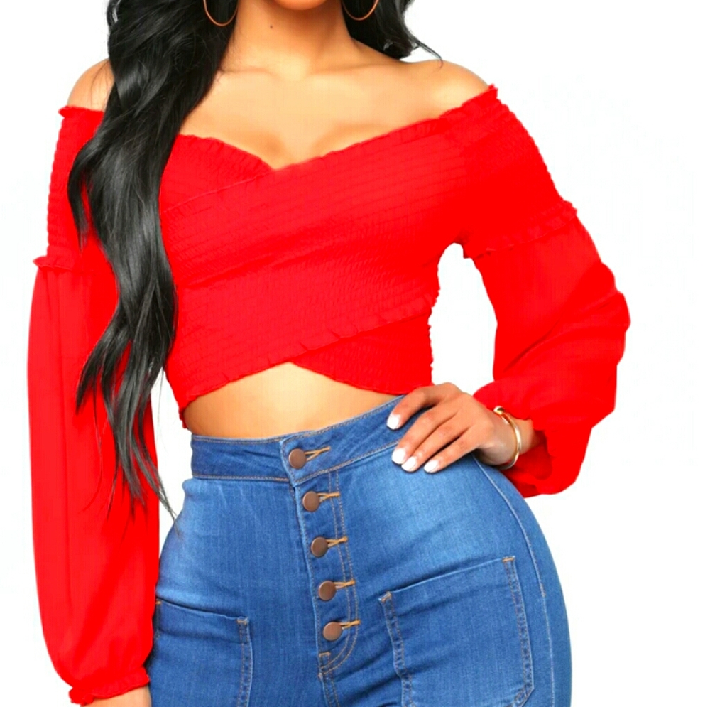 Long sleeve crop top